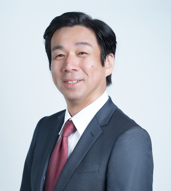 専務取締役 生田 泰宏